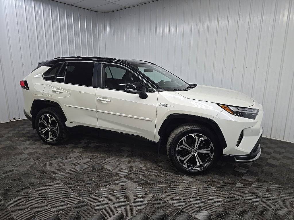 Used 2022 Toyota RAV4 XSE w/ Premium Package AWD/4WD image 1