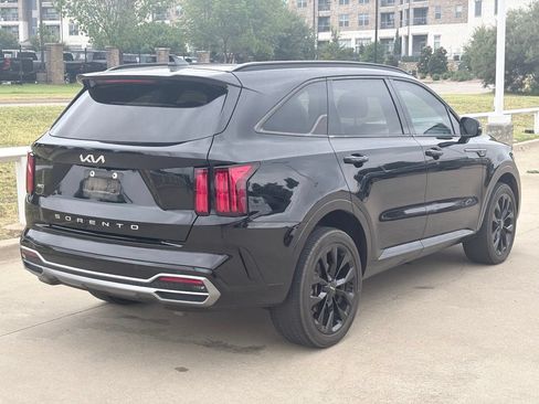 Used 2022 Kia Sorento SX AWD/4WD image 4
