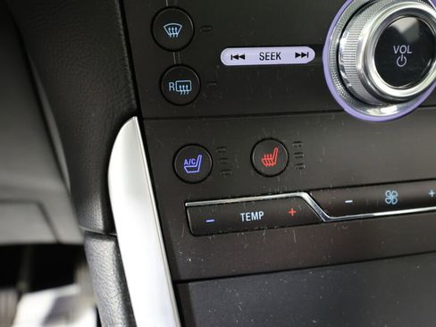 Used 2017 Ford Edge Titanium w/ Equipment Group 301A AWD/4WD image 37