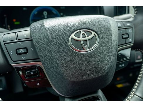 Used 2025 Toyota Camry SE w/ Multimedia Upgrade Package FWD image 30