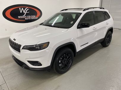 New 2023 Jeep Cherokee Altitude Lux w/ Lux Elite Package
