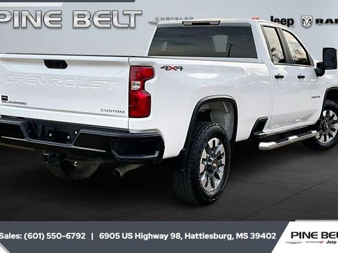 Used 2023 Chevrolet Silverado 2500 Custom w/ Gooseneck/5TH Wheel Package image 11