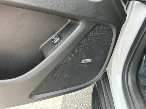 Used 2023 Chevrolet Traverse RS w/ LPO, 'HIT The Road' Package FWD image 14