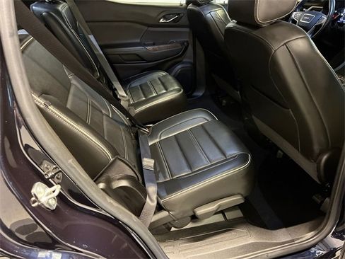 Used 2021 GMC Acadia Denali w/ Denali Technology Package image 13