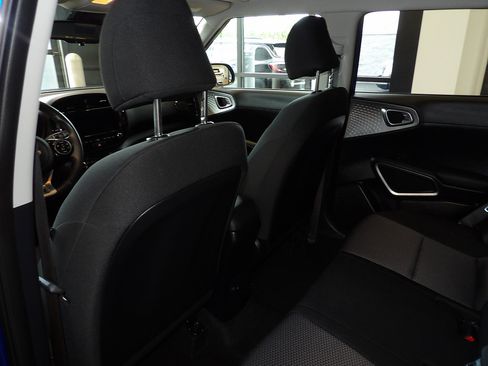 Used 2022 Kia Soul X-Line FWD image 21