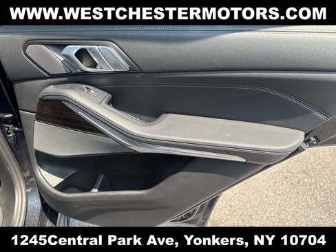 Used 2021 BMW X5 sDrive40i w/ M Sport Package RWD image 19