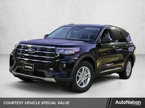 New 2025 Ford Explorer Active w/ Active Comfort Package image 1