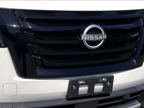 Certified 2023 Nissan Pathfinder SL w/ SL Premium Package AWD/4WD image 28