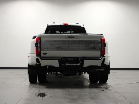 Used 2024 Ford F350 Platinum image 5