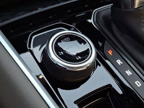 New 2026 Chevrolet Colorado ZR2 w/ Technology Package image 19