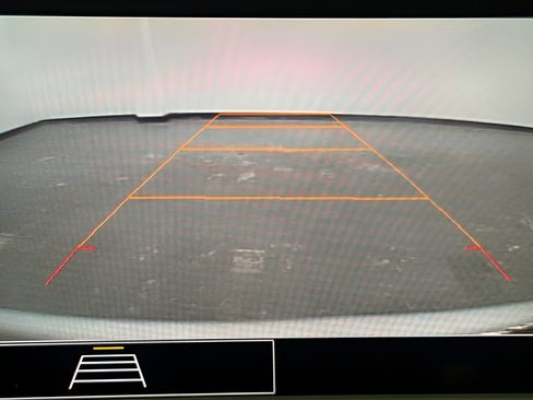Used 2022 Chevrolet Equinox LS w/ LS Convenience Package FWD image 26