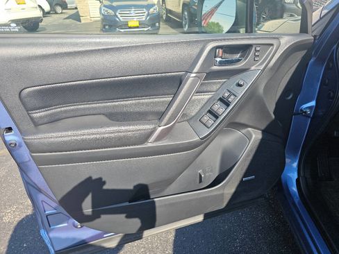 Used 2018 Subaru Forester 2.5i Touring w/ Popular Package #2 image 11