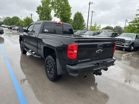 Used 2018 Chevrolet Silverado 2500 LT w/ Midnight Edition AWD/4WD image 18
