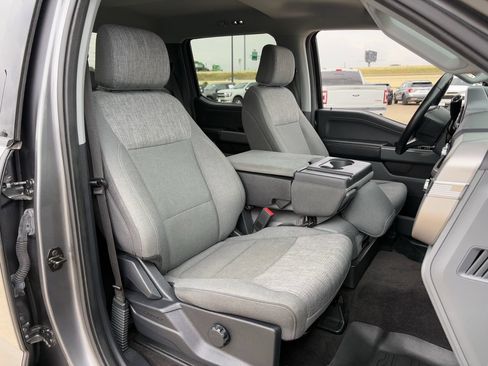 Used 2022 Ford F150 XLT w/ Equipment Group 301A Mid RWD image 29