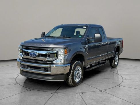 Certified 2021 Ford F250 XL w/ STX Appearance Package AWD/4WD image 3