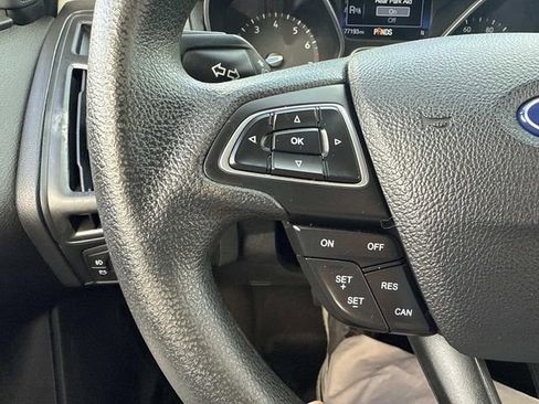 Used 2018 Ford Focus SEL image 28