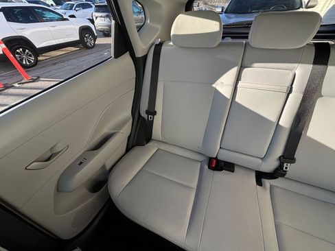 Used 2025 Hyundai Kona SEL image 39