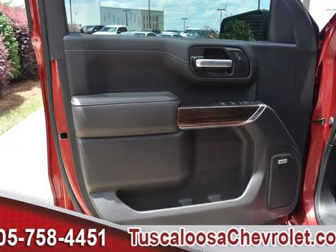 Used 2021 GMC Sierra 1500 Elevation w/ Preferred Package AWD/4WD image 17