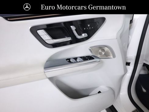 Certified 2023 Mercedes-Benz EQE 500 4MATIC SUV image 9