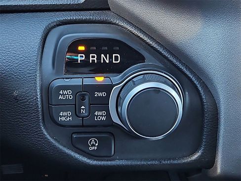 Used 2025 RAM 1500 Lone Star image 27