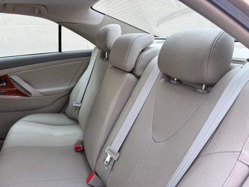 Used 2010 Toyota Camry FWD image 21