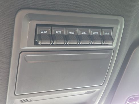 Certified 2025 Ford Ranger Raptor AWD/4WD image 33