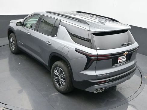 New 2026 Chevrolet Traverse LT w/ LPO, Floor Liner Package image 40