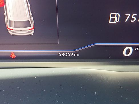 Certified 2023 Volkswagen Atlas SEL AWD/4WD image 7