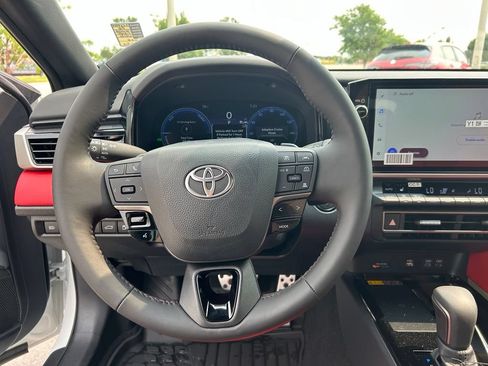 Used 2026 Toyota Camry XSE FWD image 20