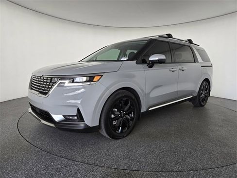 Used 2024 Kia Carnival SX Prestige image 30