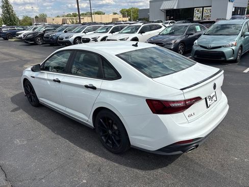 Used 2024 Volkswagen Jetta GLI 40th Anniversary Edition FWD image 4
