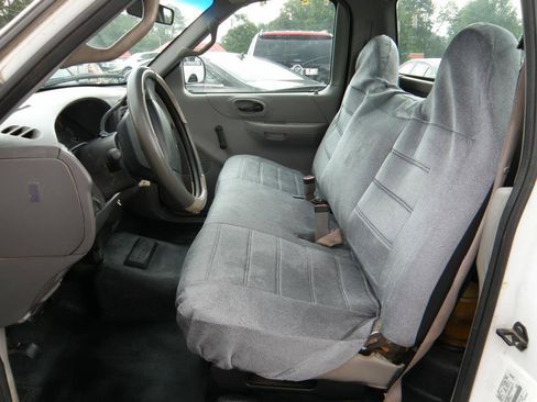 Used 2000 Ford F150 2WD Regular Cab image 8