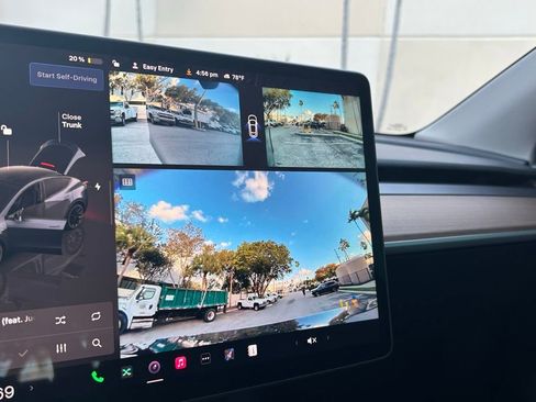 Used 2024 Tesla Model Y Long Range image 24