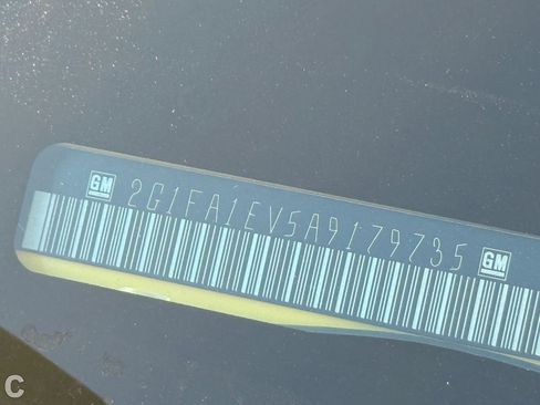 Used 2010 Chevrolet Camaro LS image 13