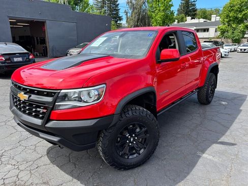 Used 2018 Chevrolet Colorado ZR2 image 9