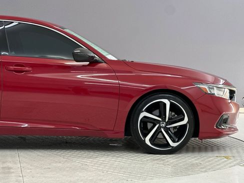 Used 2021 Honda Accord Sport image 32