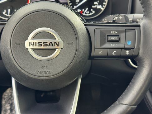 Used 2021 Nissan Rogue SL w/ Premium Package image 22