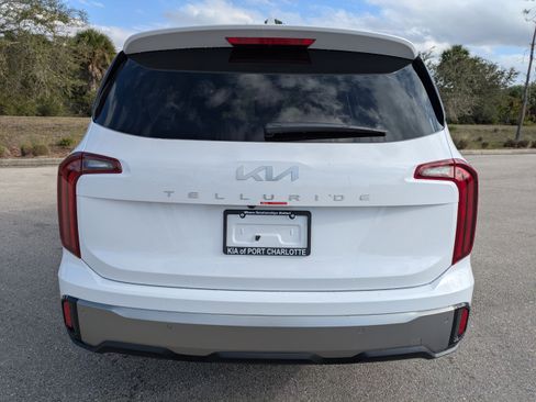 New 2025 Kia Telluride LX image 6