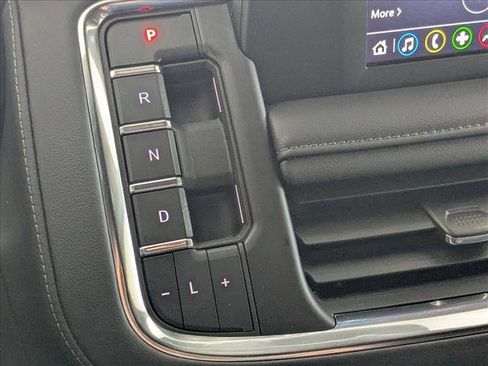 Used 2023 Chevrolet Tahoe LS image 11