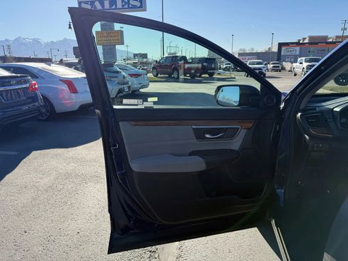 Used 2019 Honda CR-V EX image 20