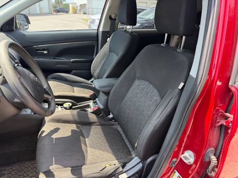 Used 2020 Mitsubishi Outlander Sport ES FWD image 10
