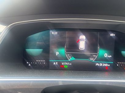 Used 2023 Volkswagen Tiguan SE R-Line