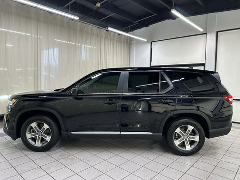 Used 2023 Honda Pilot EX-L image 10