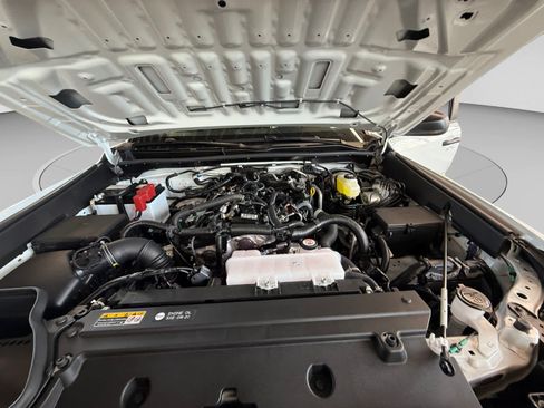 New 2026 Toyota 4Runner SR5 AWD/4WD image 24