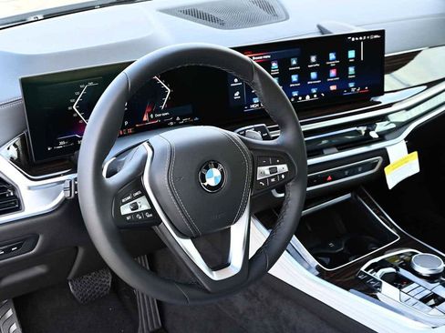 New 2026 BMW X5 xDrive40i image 14