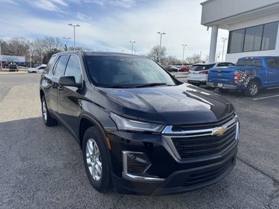 Used 2023 Chevrolet Traverse LS