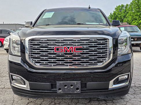 Used 2018 GMC Yukon XL Denali w/ Denali Ultimate Package AWD/4WD image 2