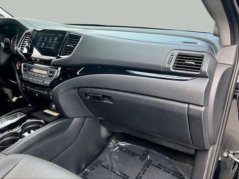 Used 2022 Honda Pilot Elite image 19