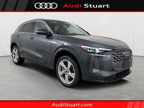 New 2025 Audi Q5 Premium Plus image 1