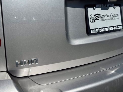Used 2008 Chevrolet HHR LT FWD image 16